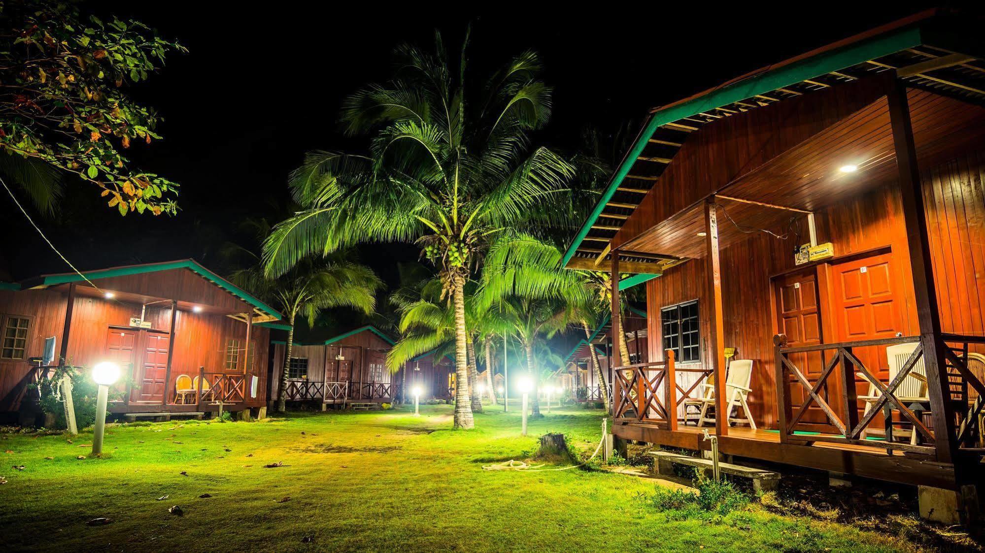 Juara Beach Resort Kampong Juara Bagian luar foto